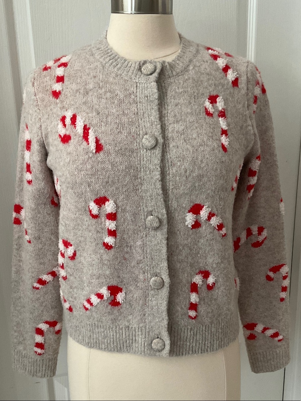 Cupcakes & Cashmere Candy Cane Patterned Cardigan Sweater XS